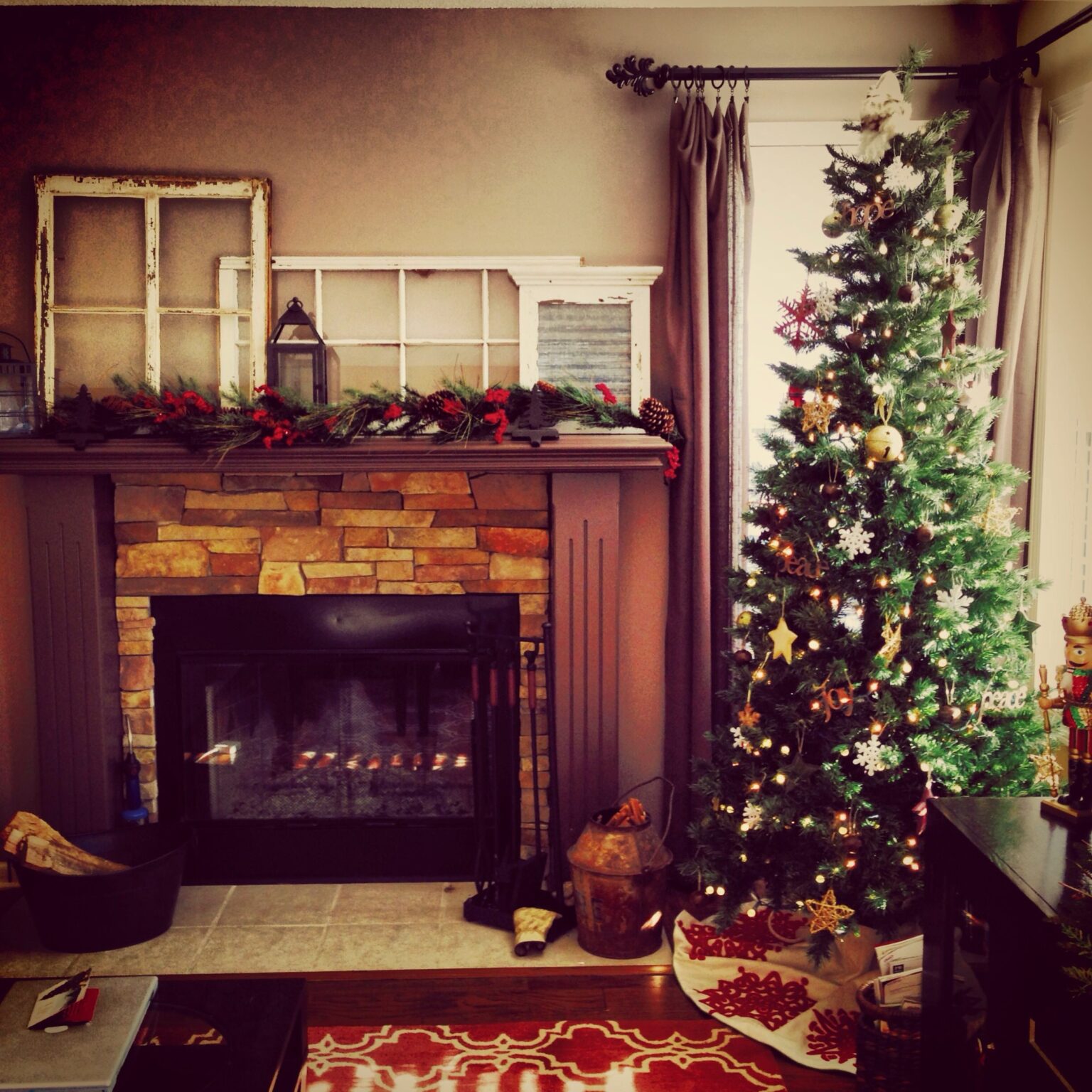 best our christmas decor fireplace mantel rustic | fireplace mantels fireplace christmas decorations pictures image