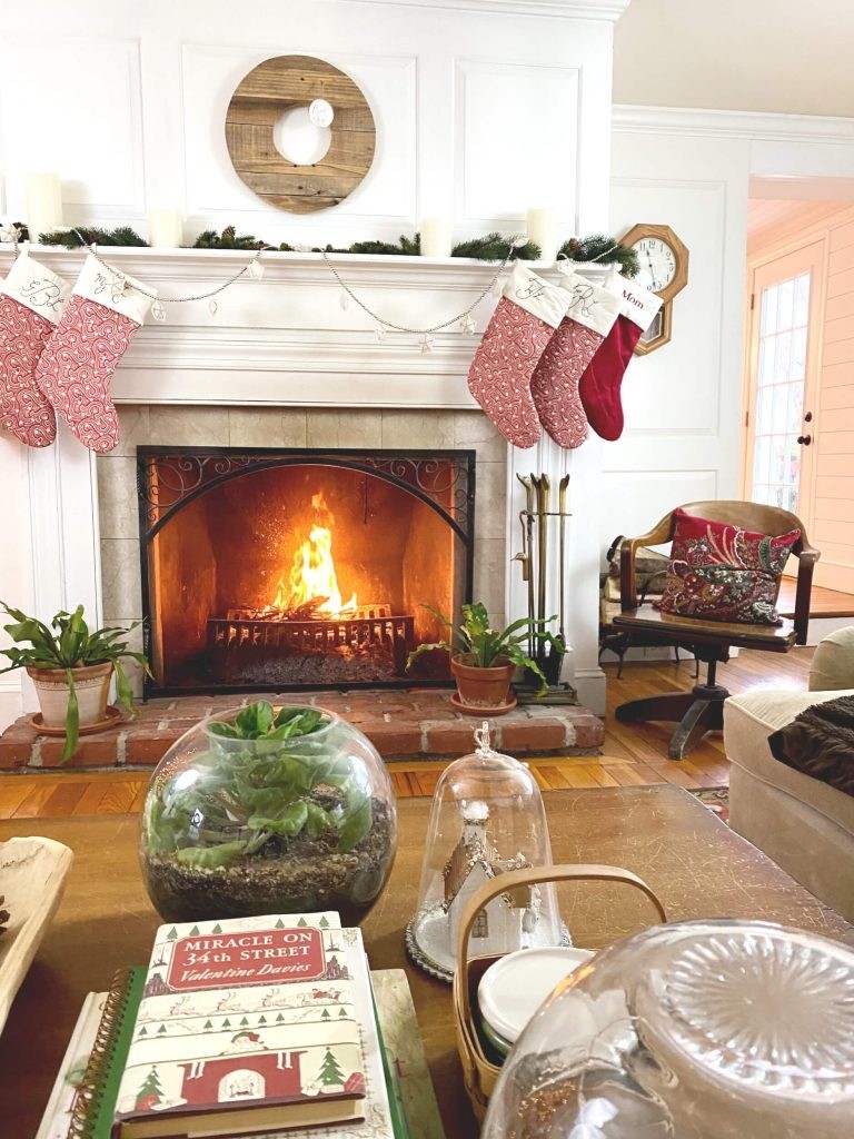 fantastic perfect farmhouse red christmas fireplace mantel decor with christmas images of christmas fireplaces picture