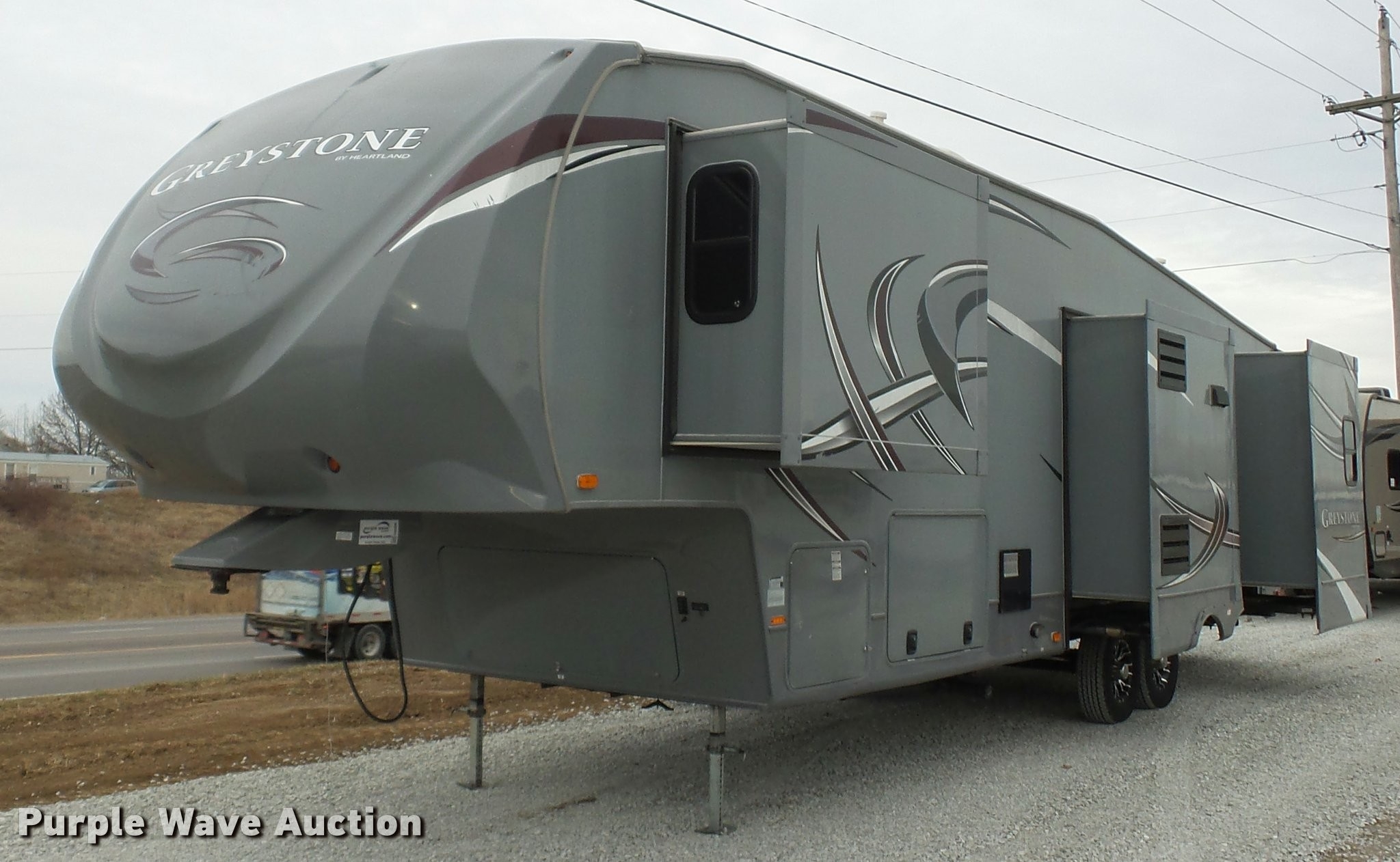 fascinating 2012 greystone 33qx camper in clinton, mo | item da5806 sold | purple wave greystone electric fireplace manual image