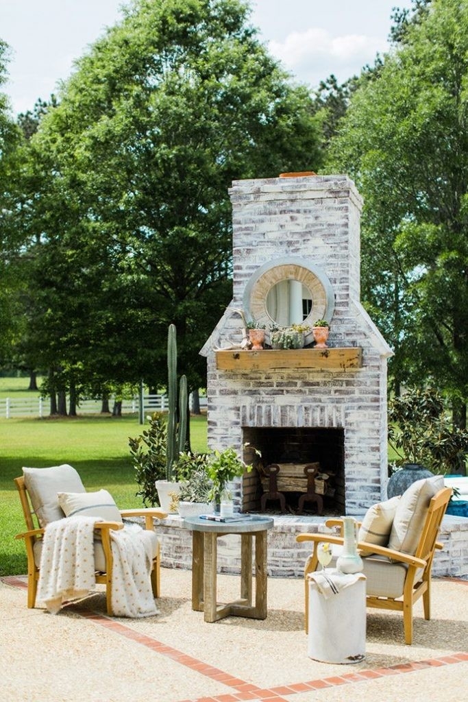 image of keep cozy with these outdoor fireplace ideas | cutting edge hardscapes images of outdoor fireplaces image