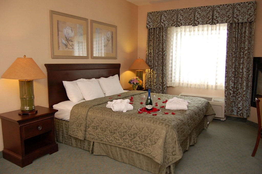 marvelous jacuzzi king suite w/ fireplace | berkshire comfort inn & suites | flickr hotels with fireplace and in room jacuzzi photo