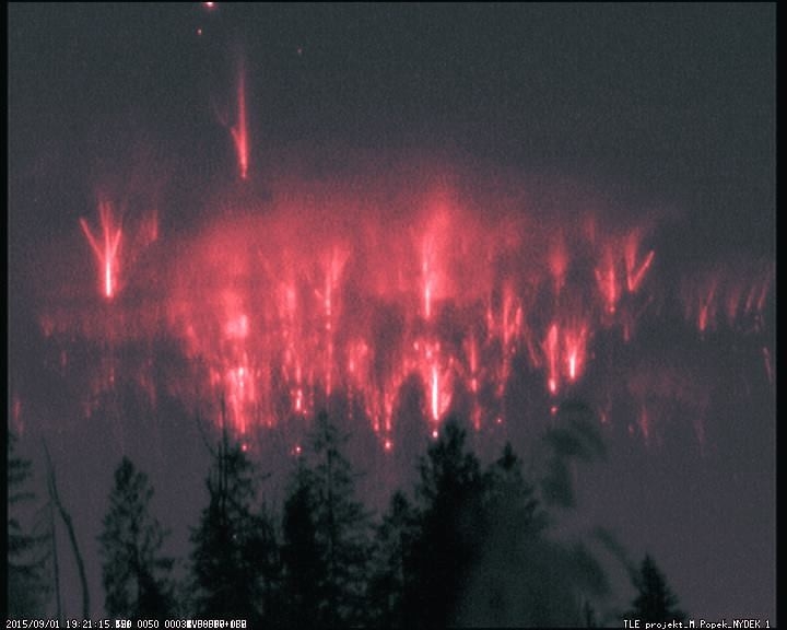 wonderful massive red sprites bursts light up the sky over poland strange sounds the fireplace poland ohio image