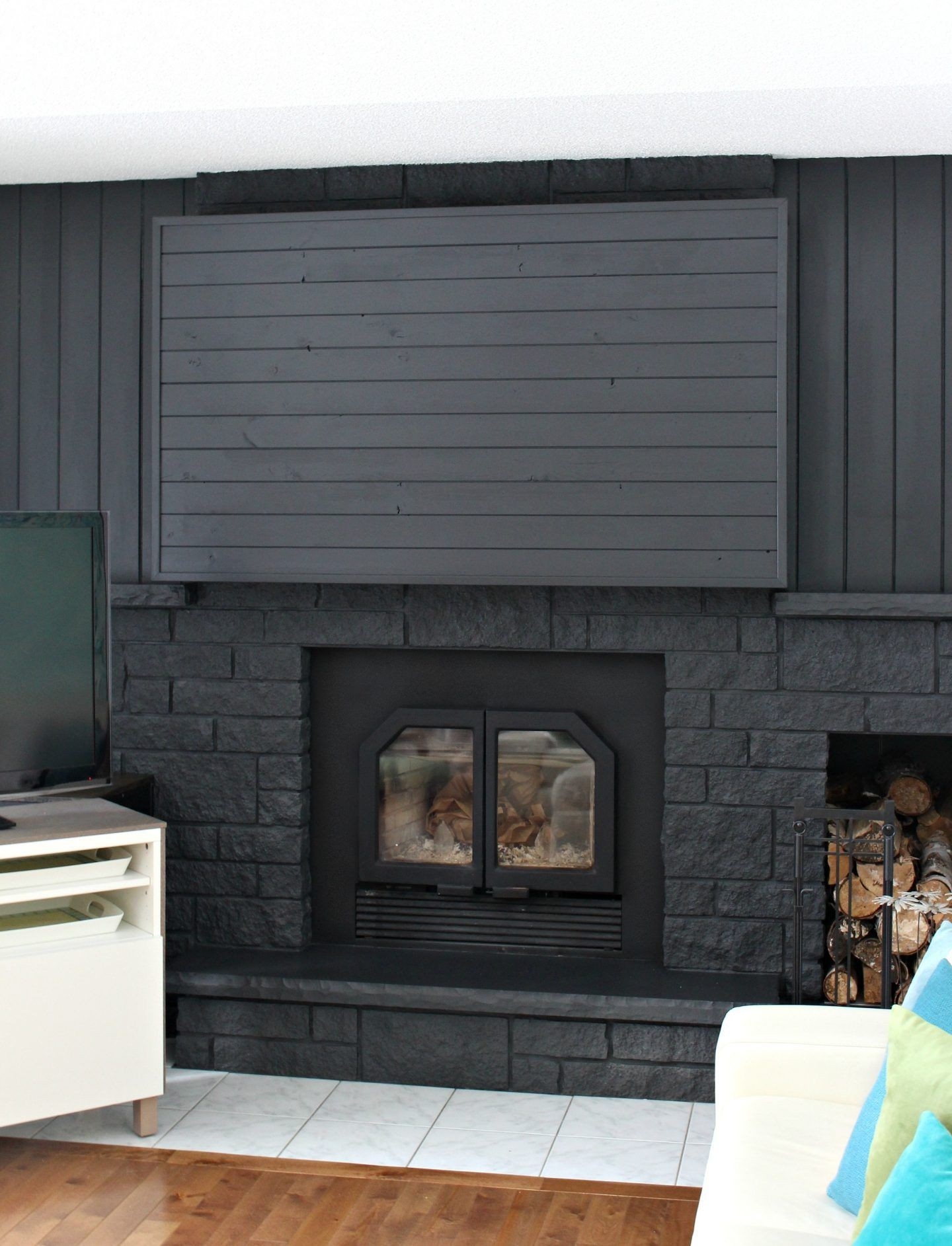 awesome how to build a fireplace bump out to hang a tv | dans le lakehouse what to hang above fireplace picture
