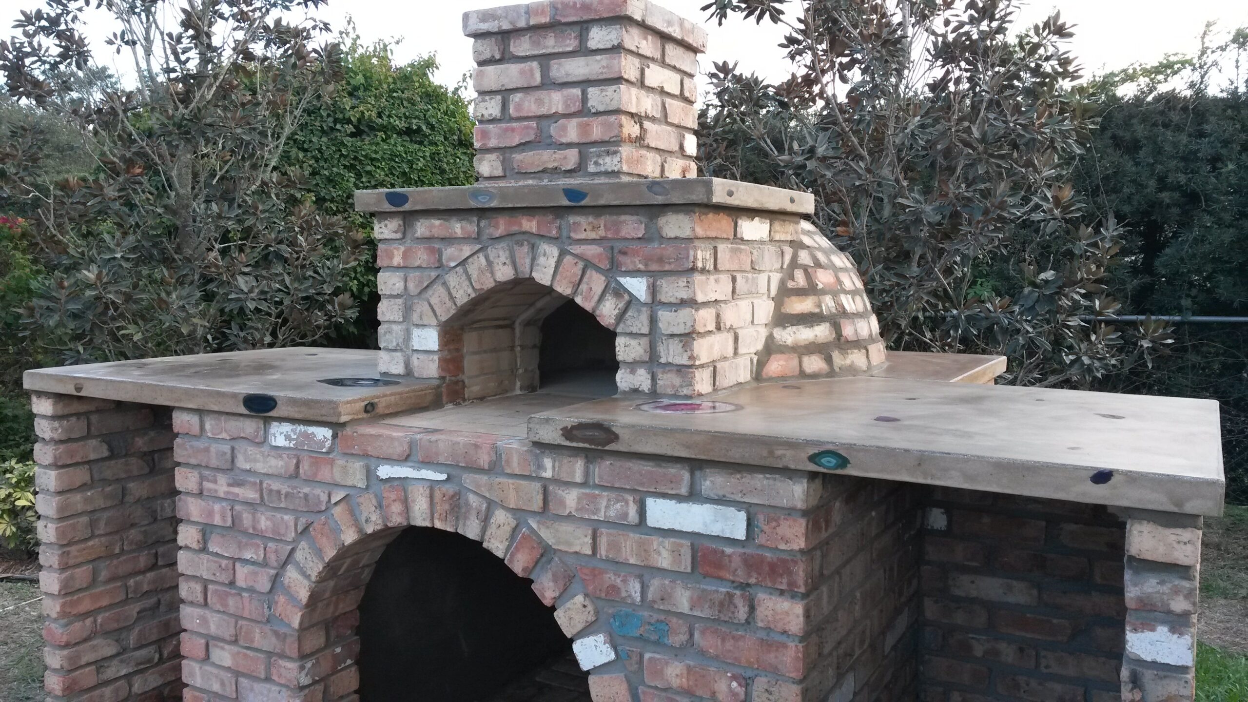 marvelous pizza ovens &amp; outdoor bbqs best stone installers outdoor brick fireplace with pizza oven picture