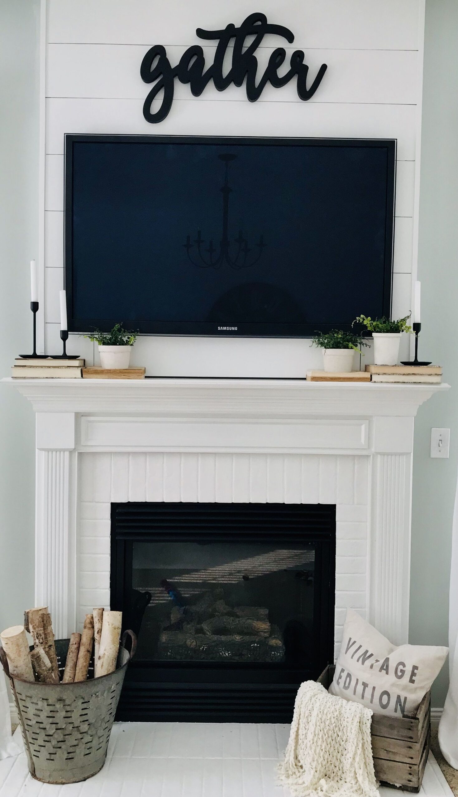 stunning simple farmhouse fireplace decor | farmhouse fireplace decor, home decorating in front of fireplace photo